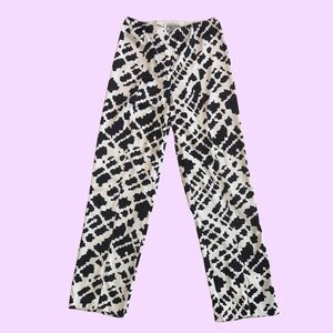 Black & White Printed Straight-Leg Pants